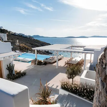 Santa Esmeralda Mykonos *