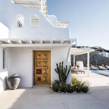 Santa Esmeralda Mykonos *