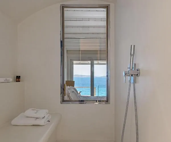 Santa Esmeralda Mykonos